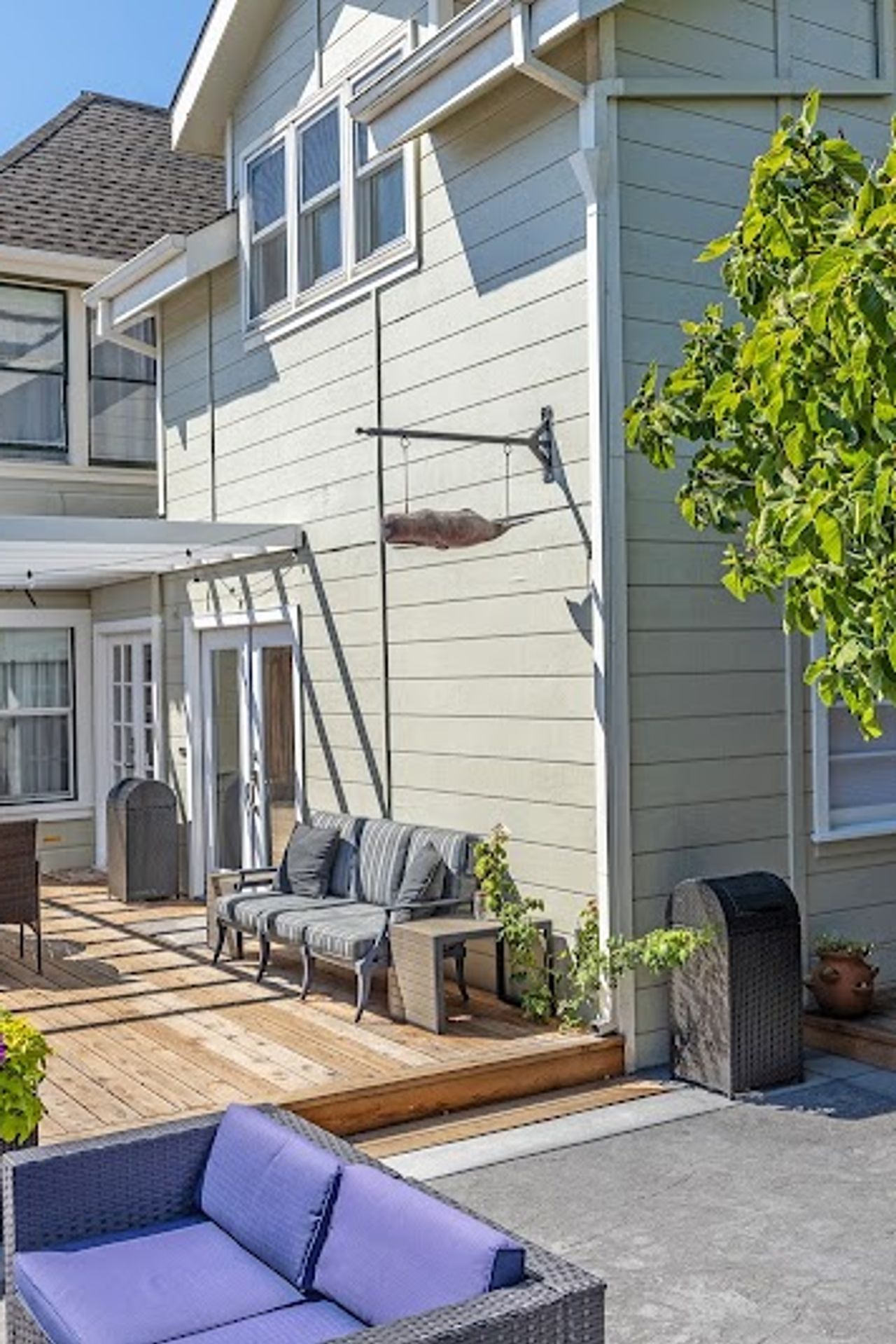 Photo of Nantucket Whale Inn, Half Moon Bay Hotel