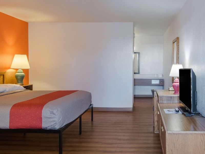 Photo of Motel 6 Madras, OR
