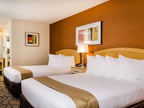 Photo of Quality Inn & Suites Lathrop