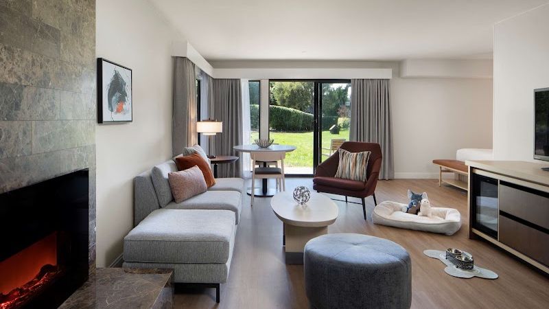 Photo of Hyatt Regency Monterey Hotel and Spa on Del Monte Golf Course - Suite, Living room