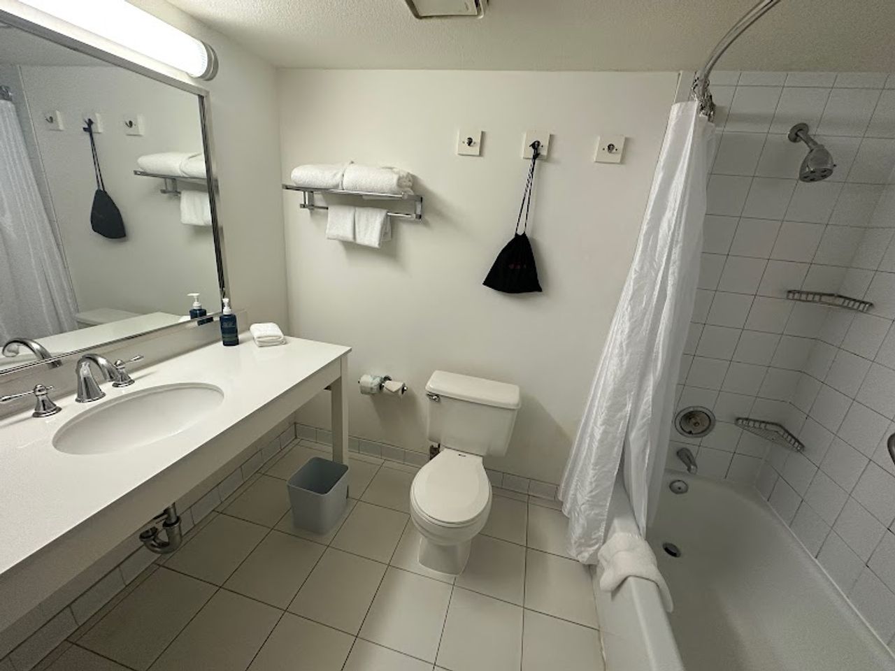 Photo of Four Points by Sheraton Bakersfield