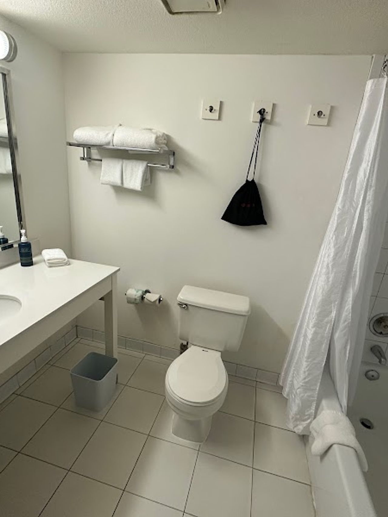 Photo of Four Points by Sheraton Bakersfield