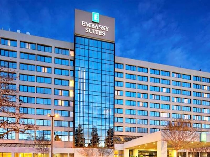 Embassy Suites by Hilton Santa Clara Silicon Valley