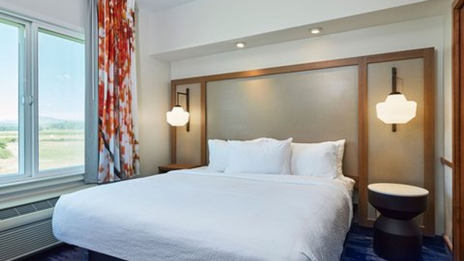 Photo of Fairfield Inn & Suites Burlington