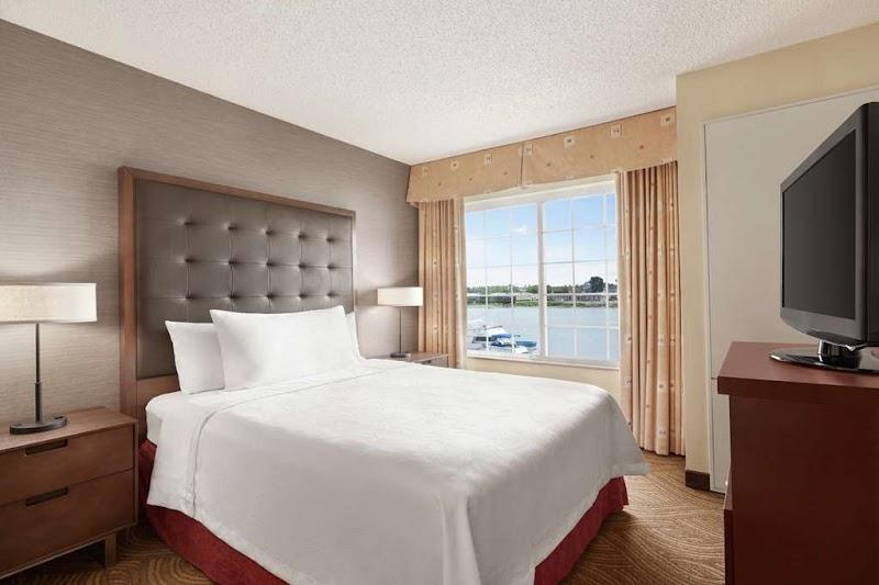 Photo of Homewood Suites by Hilton Oakland-Waterfront