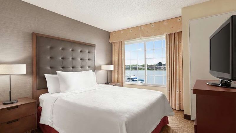 Photo of Homewood Suites by Hilton Oakland-Waterfront