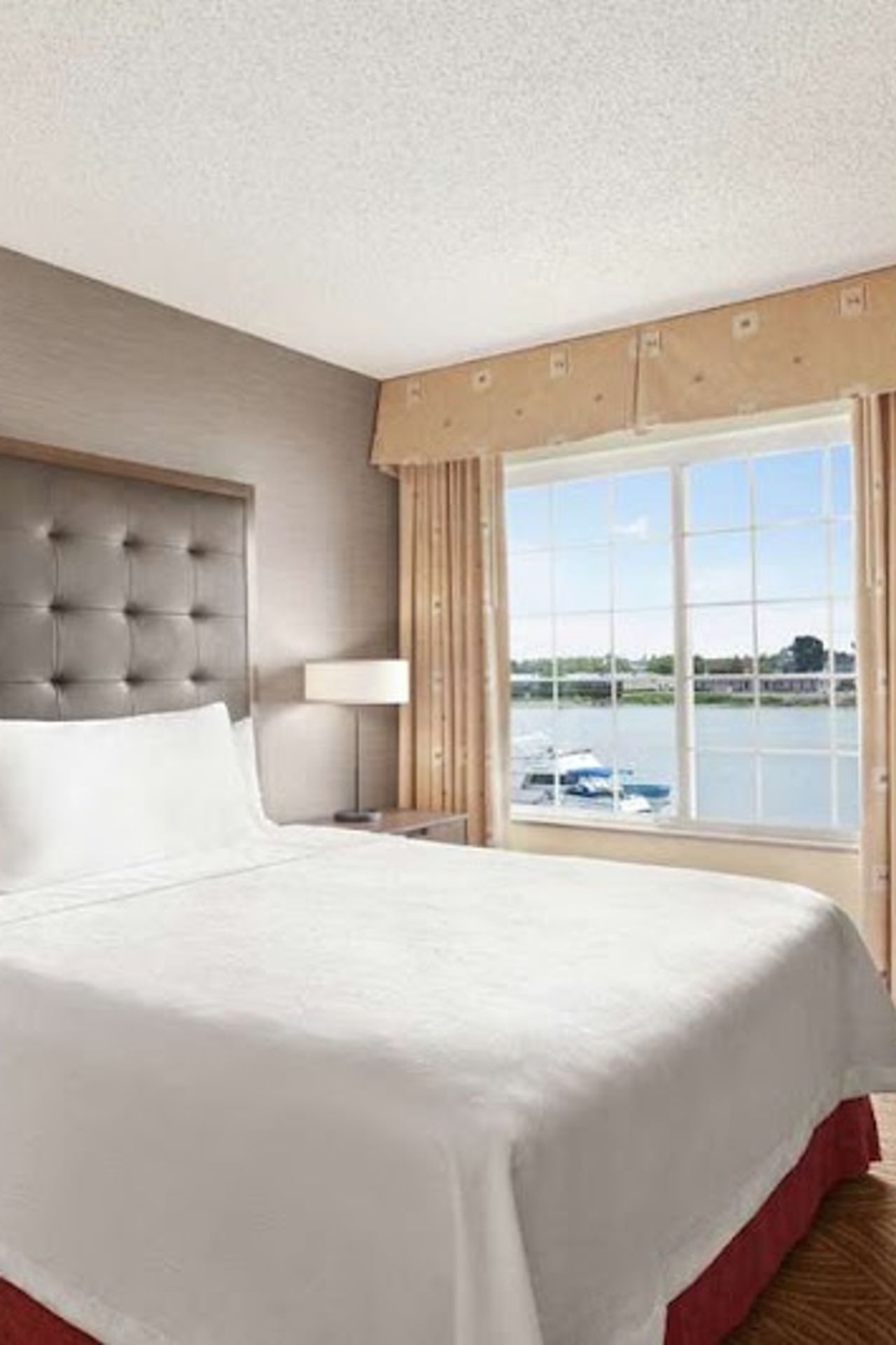 Photo of Homewood Suites by Hilton Oakland-Waterfront