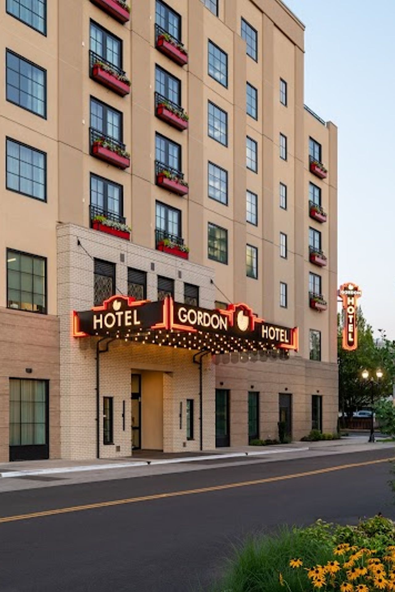 Photo of The Gordon Hotel - Exterior