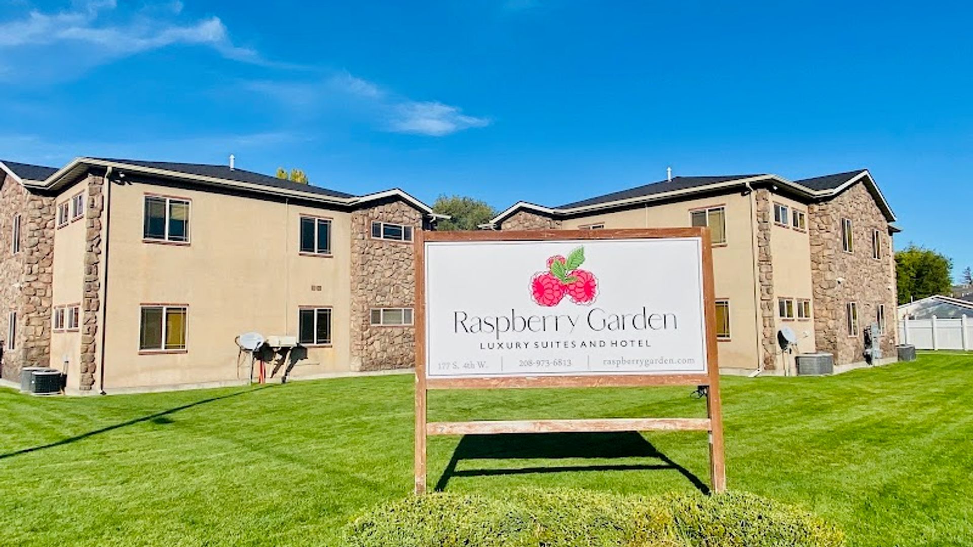 The Raspberry Garden Luxury Hotel & Suites