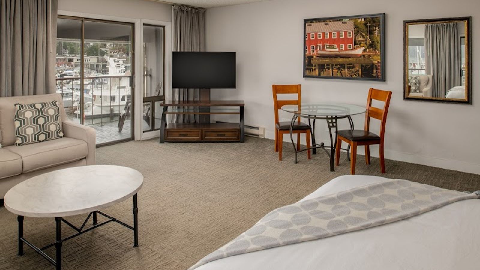 Photo of Astoria Riverwalk Inn