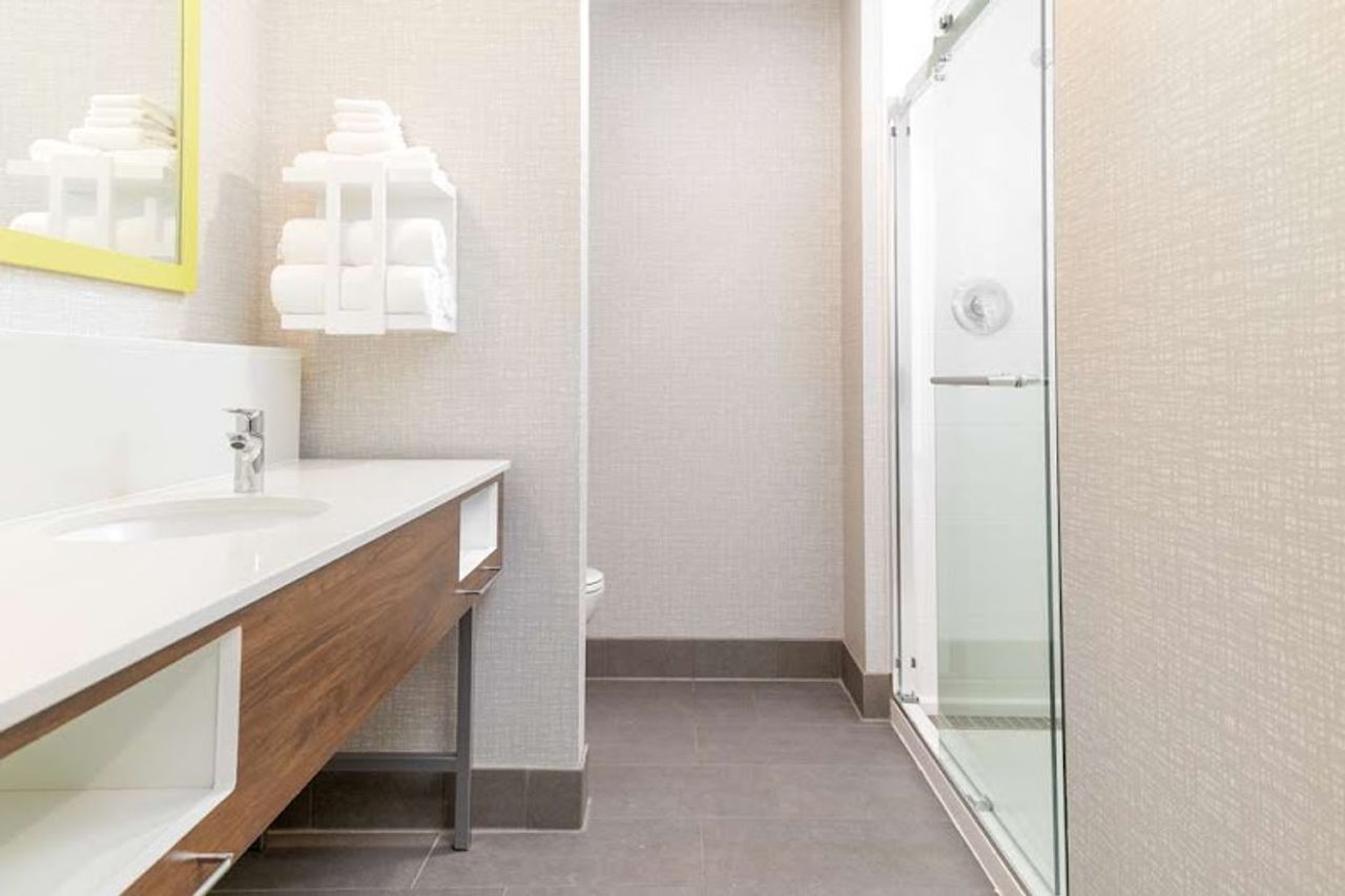 Photo of Hampton Inn & Suites Santa Rosa Sonoma Wine Country