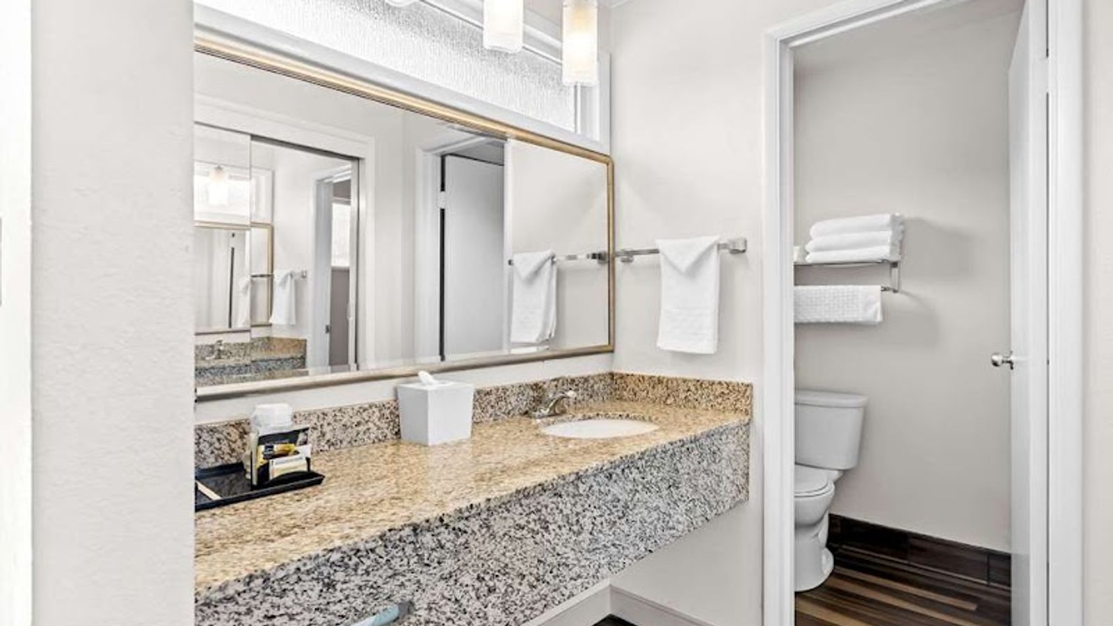 Photo of Best Western Garden Inn