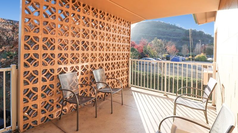 Photo of Riverfront Inn - Roseburg