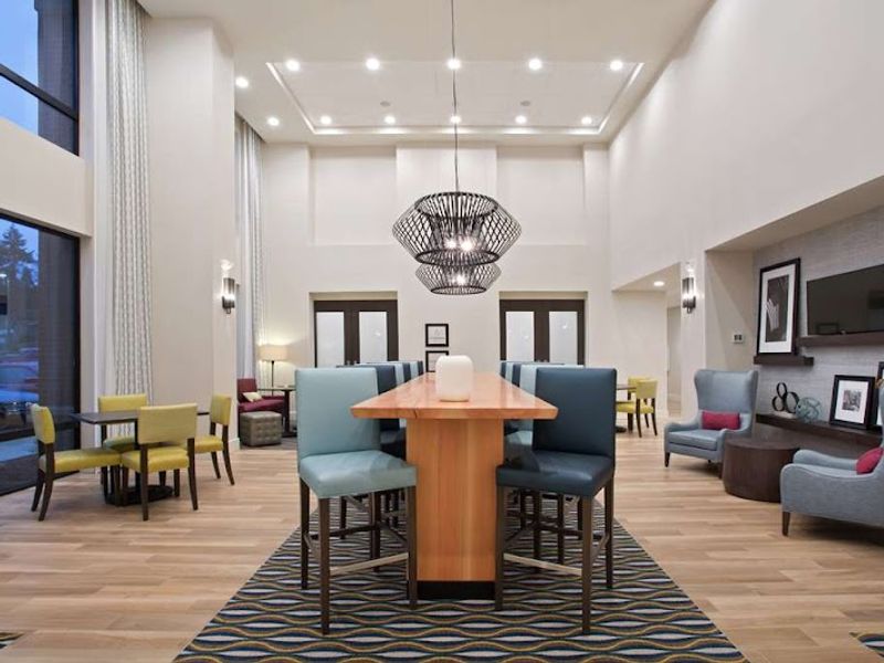 Photo of Hampton Inn & Suites-Seattle Woodinville WA