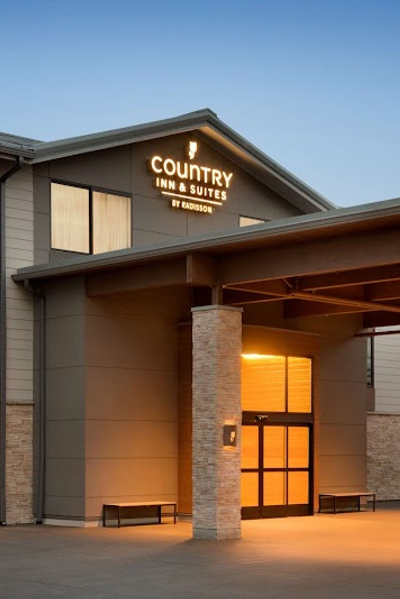 Photo of Country Inn & Suites by Radisson, Seattle-Tacoma International Airport, WA