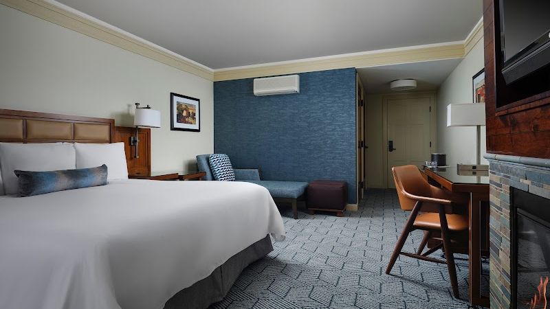 Photo of Hotel Abrego - Deluxe Room, King bed, fireplace, safe, mini-fridge, HDTV, and eco-friendly bath products