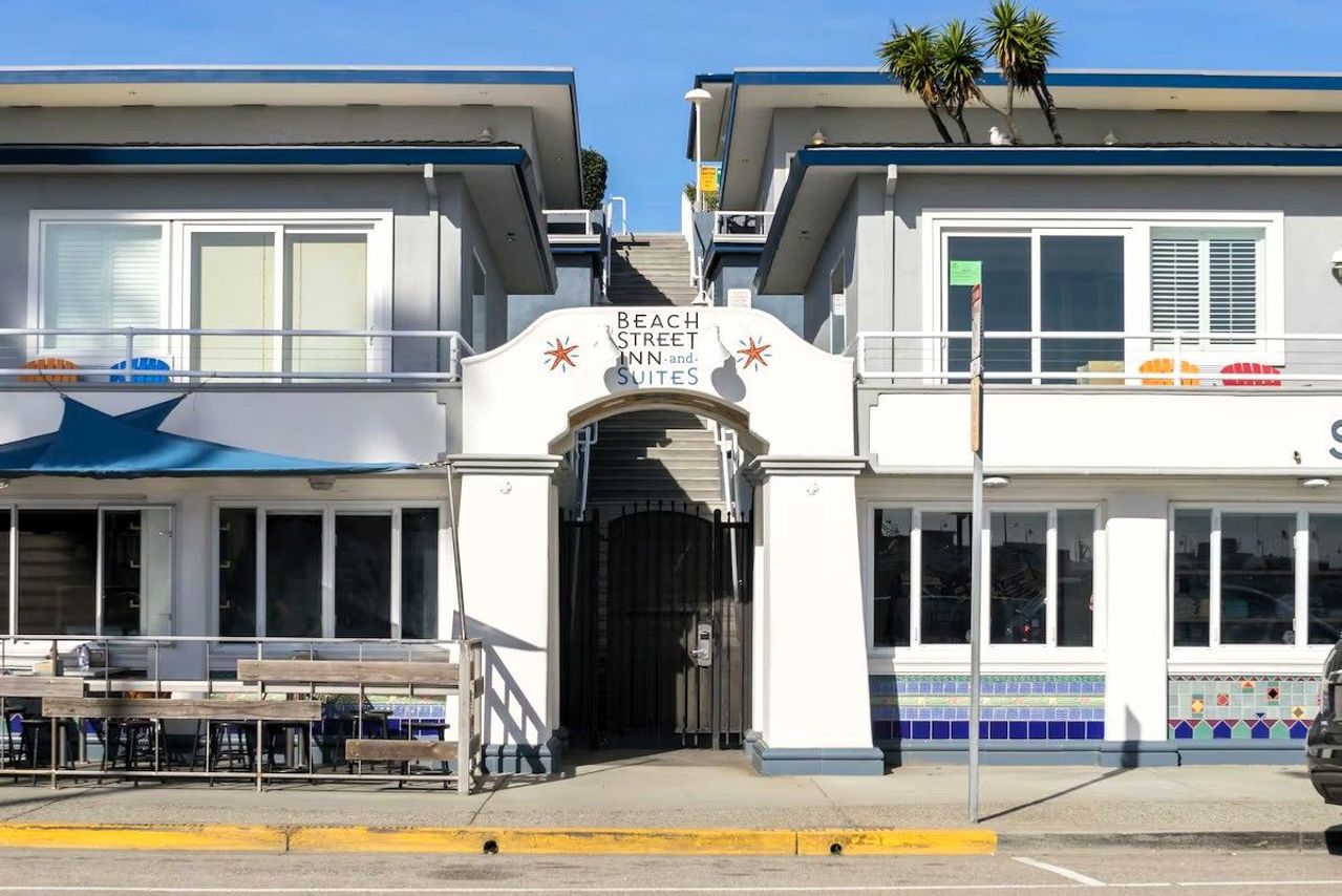 Beach Street Inn and Suites