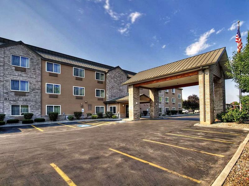 Quality Inn & Suites