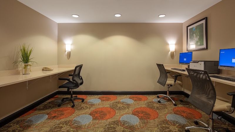 Photo of Staybridge Suites Fairfield Napa Valley Area, an IHG Hotel