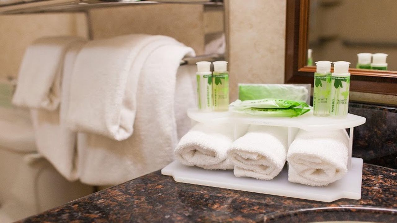 Photo of Holiday Inn Express & Suites Turlock-Hwy 99 by IHG