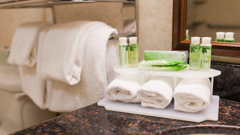 Photo of Holiday Inn Express & Suites Turlock-Hwy 99 by IHG