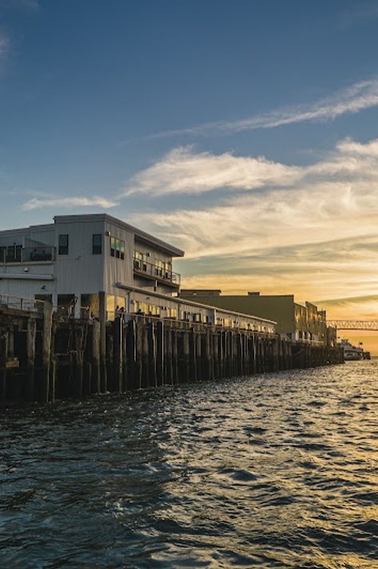 Photo of Bowline Hotel