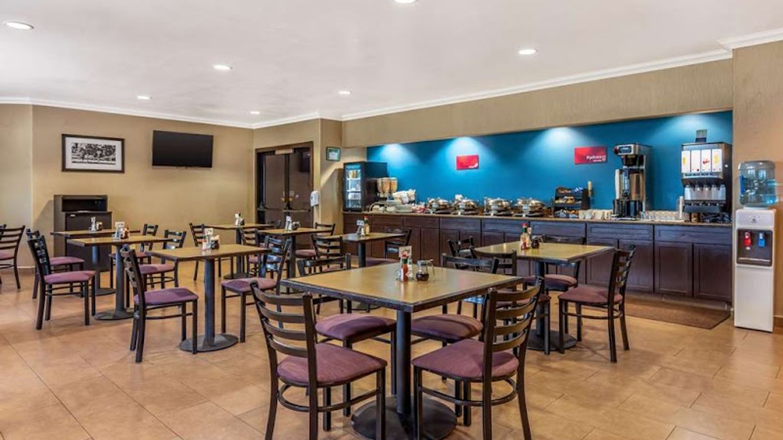 Photo of Best Western Plus Wine Country Inn & Suites