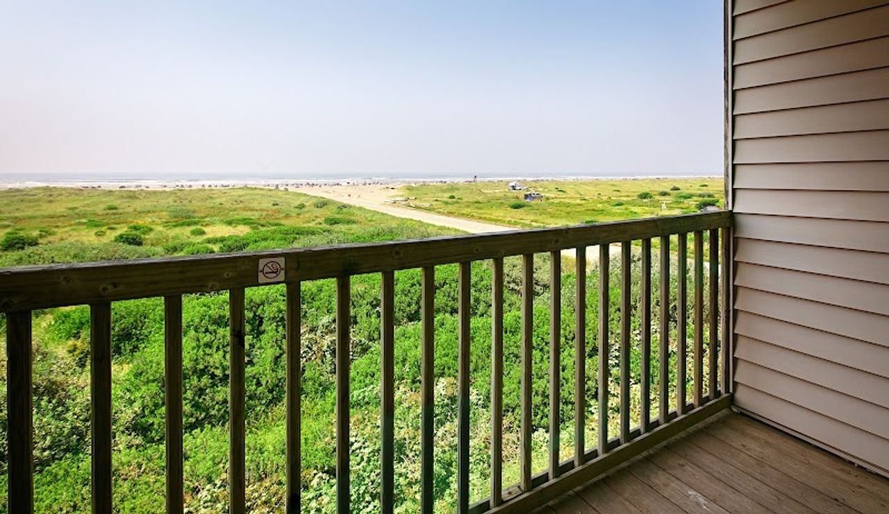 Photo of Lighthouse Suites Inn