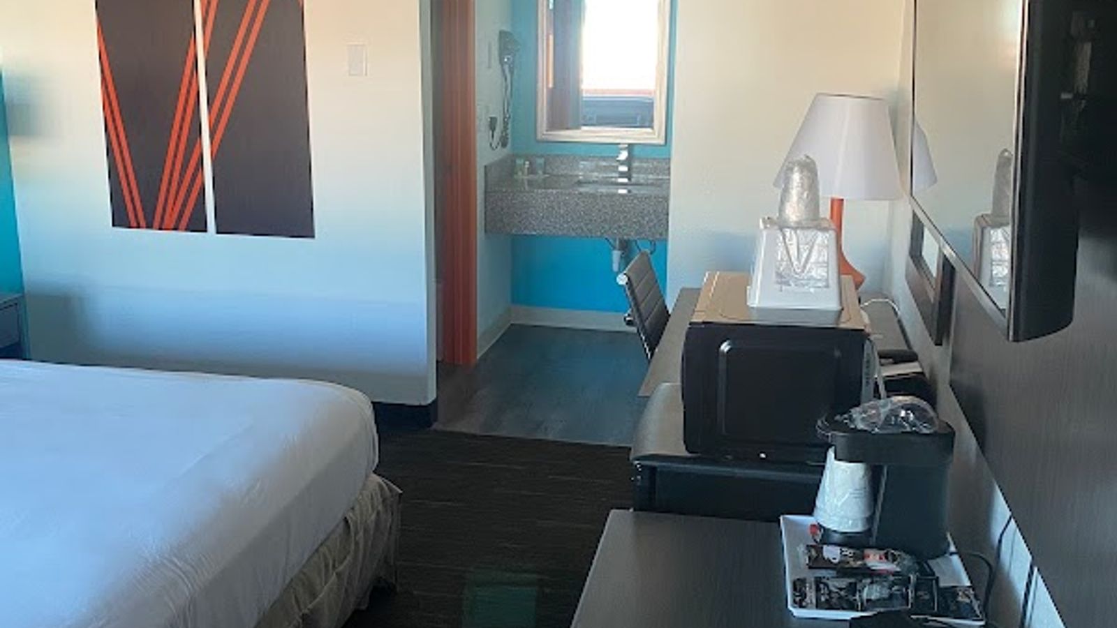 Photo of Howard Johnson by Wyndham Spokane