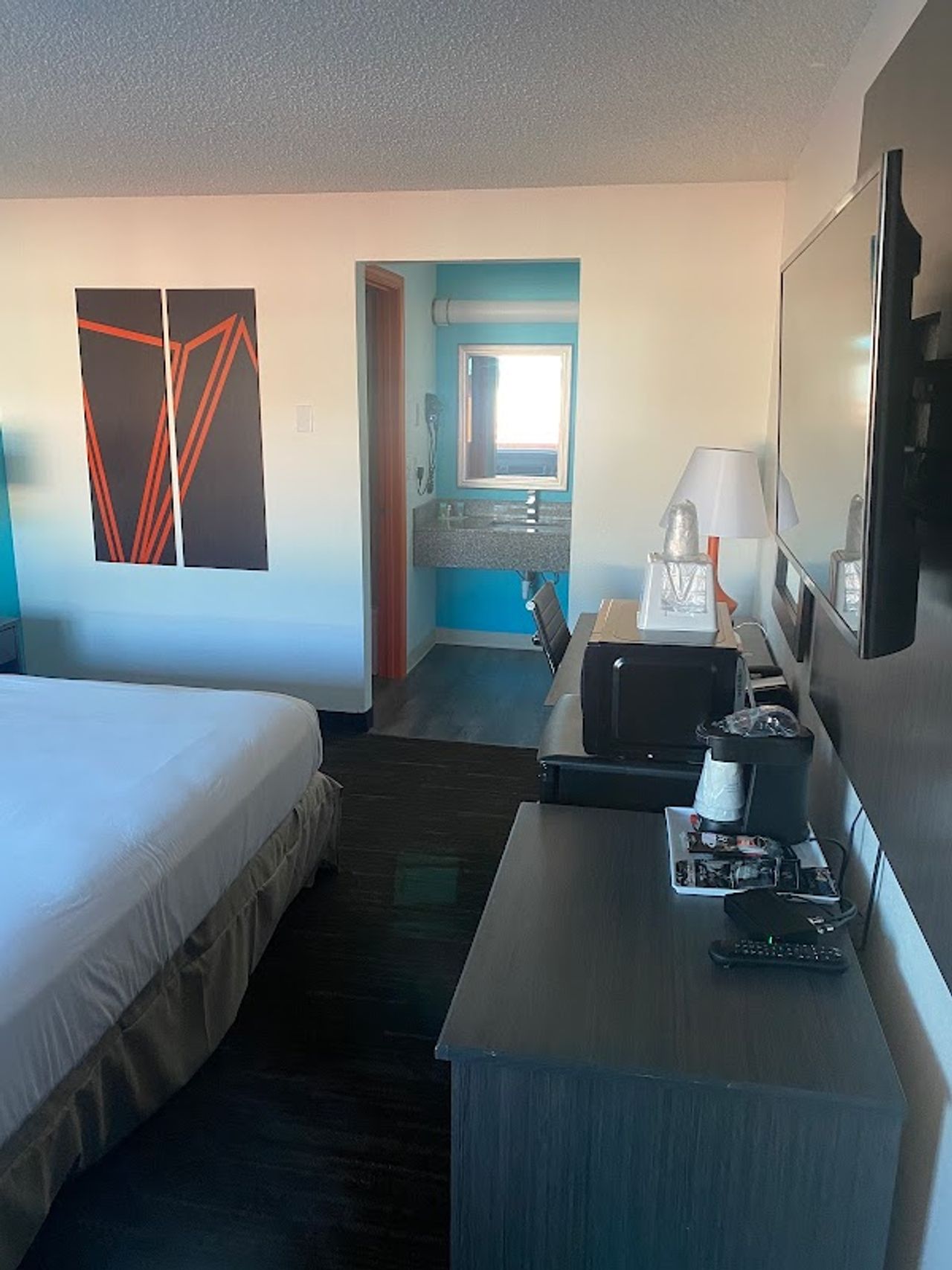 Photo of Howard Johnson by Wyndham Spokane