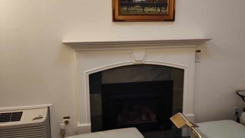 Photo of Cottage Grove Inn
