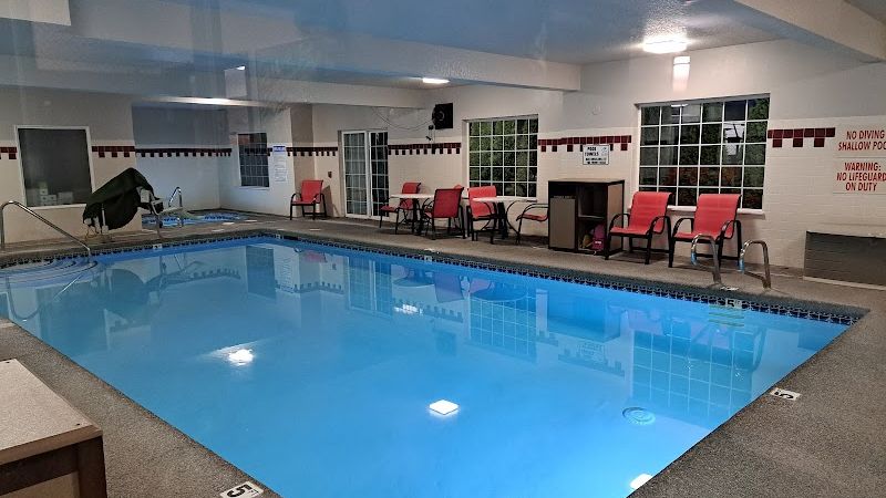 Photo of Best Western Plus Park Place Inn & Suites