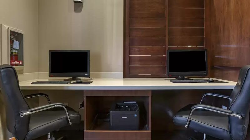 Photo of Comfort Inn & Suites Coeur d'Alene