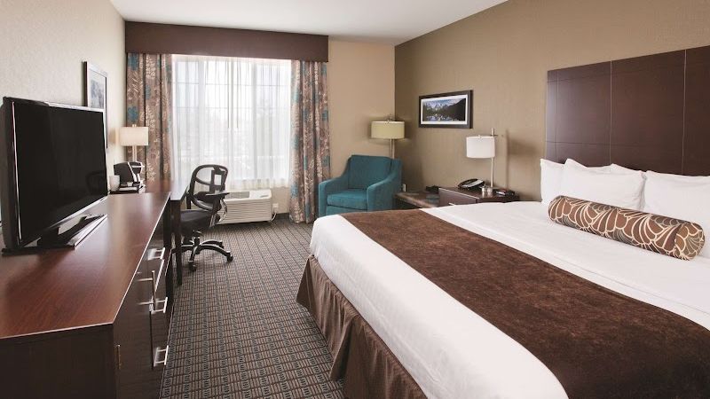 Photo of La Quinta Inn & Suites by Wyndham Bellingham