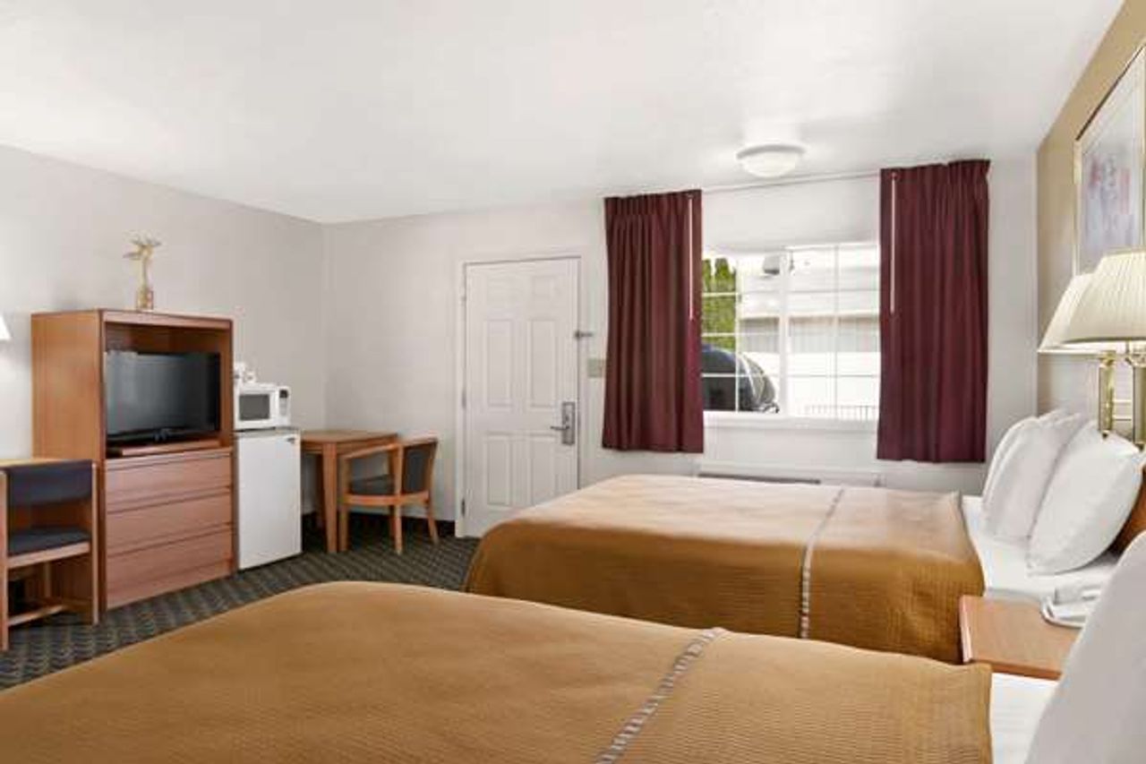 Photo of Travelodge by Wyndham Pendleton OR