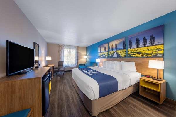 Photo of Days Inn by Wyndham Lathrop