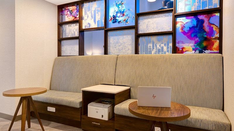 Photo of Hampton Inn & Suites Marina