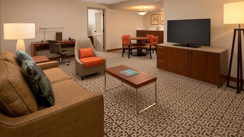 Photo of DoubleTree Suites by Hilton Hotel Seattle Airport - Southcenter