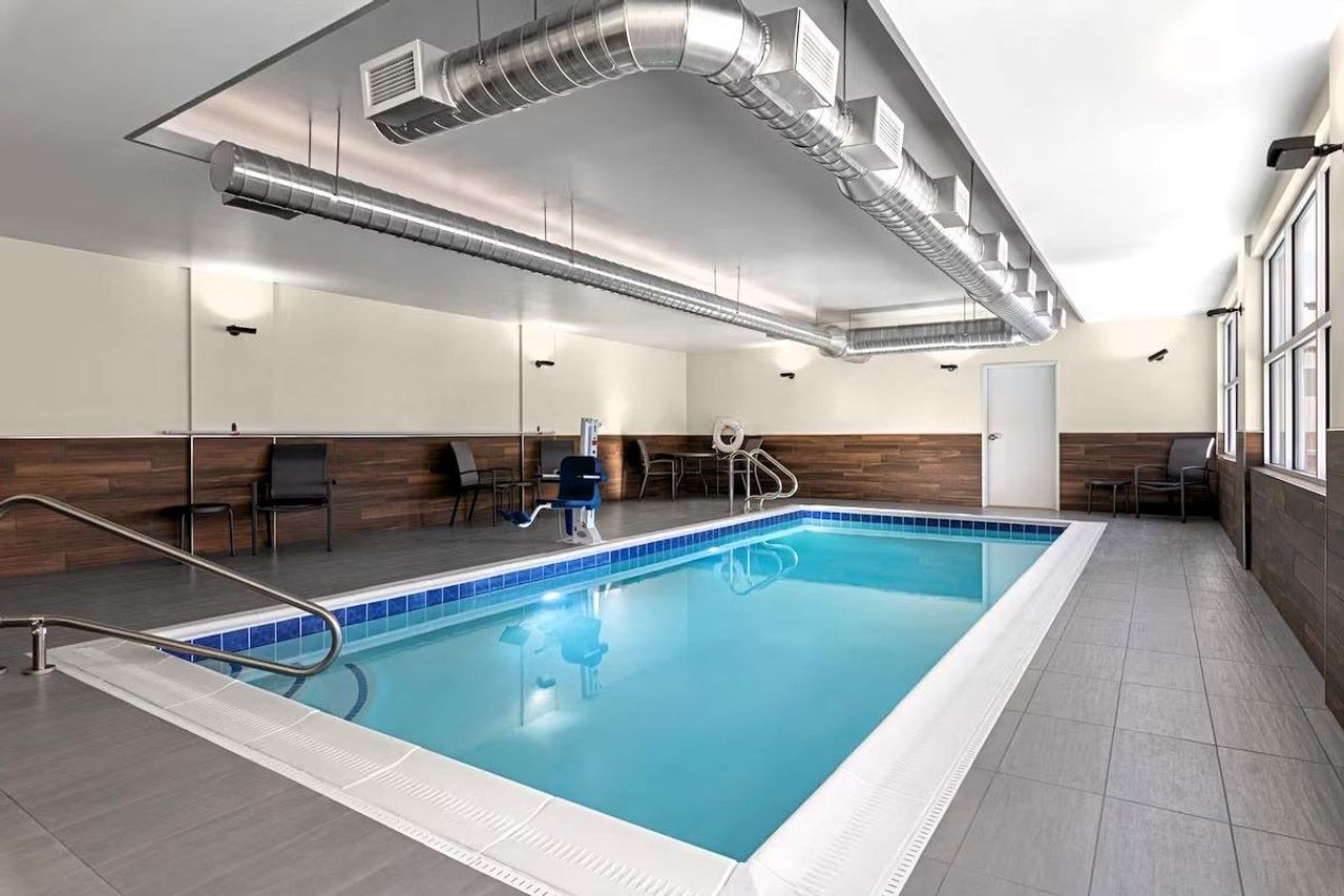 Fairfield Inn & Suites Hailey Sun Valley - Indoor swimming pool