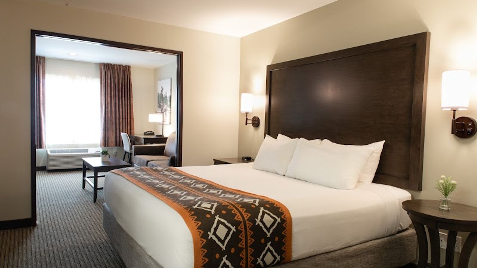 Photo of Oxford Suites Pendleton