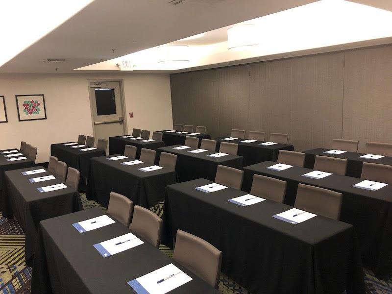 Photo of Holiday Inn Express & Suites Modesto-Salida by IHG