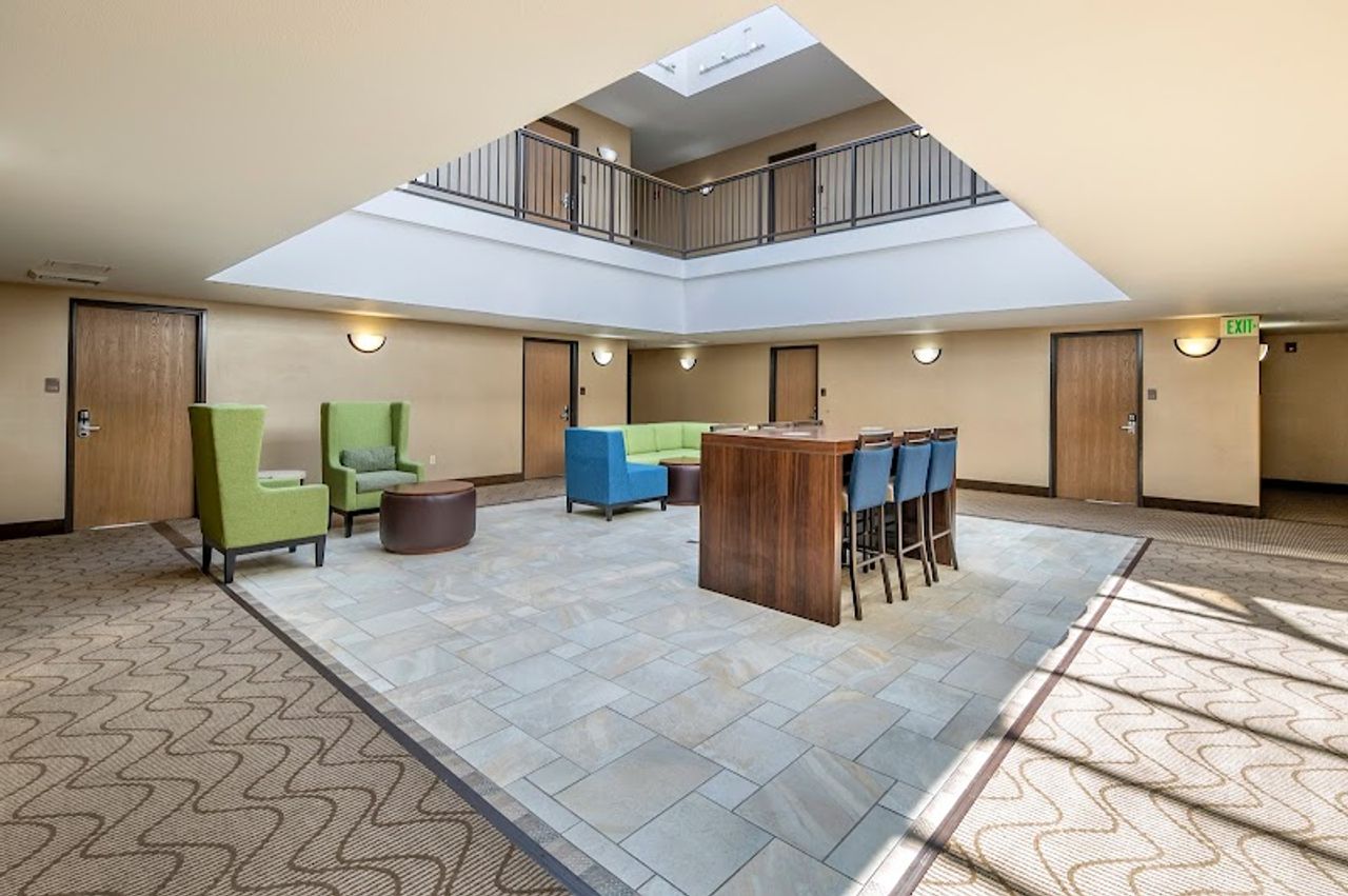 Photo of The Atrium Hotel