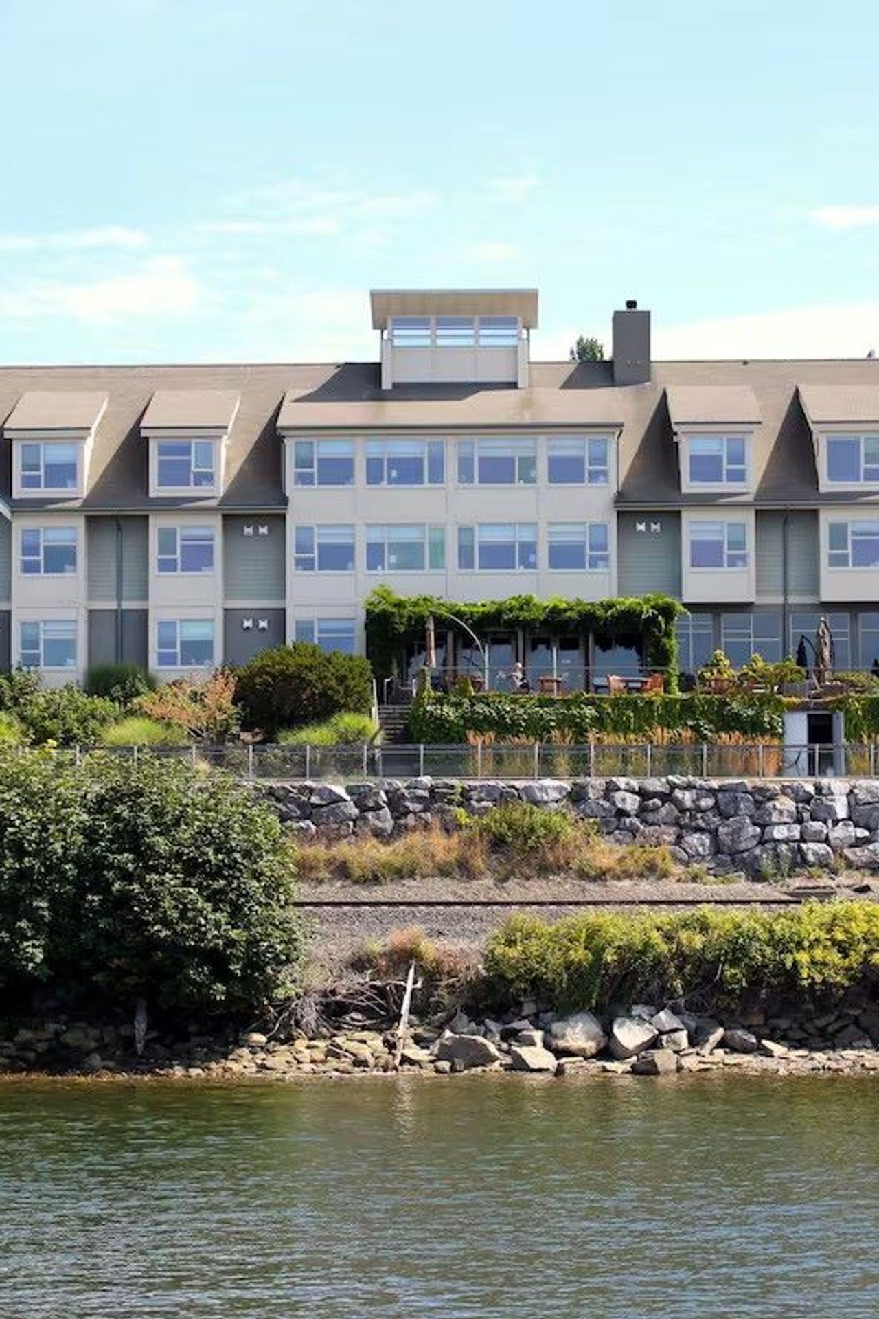 The Chrysalis Inn & Spa Bellingham, Curio Collection by Hilton