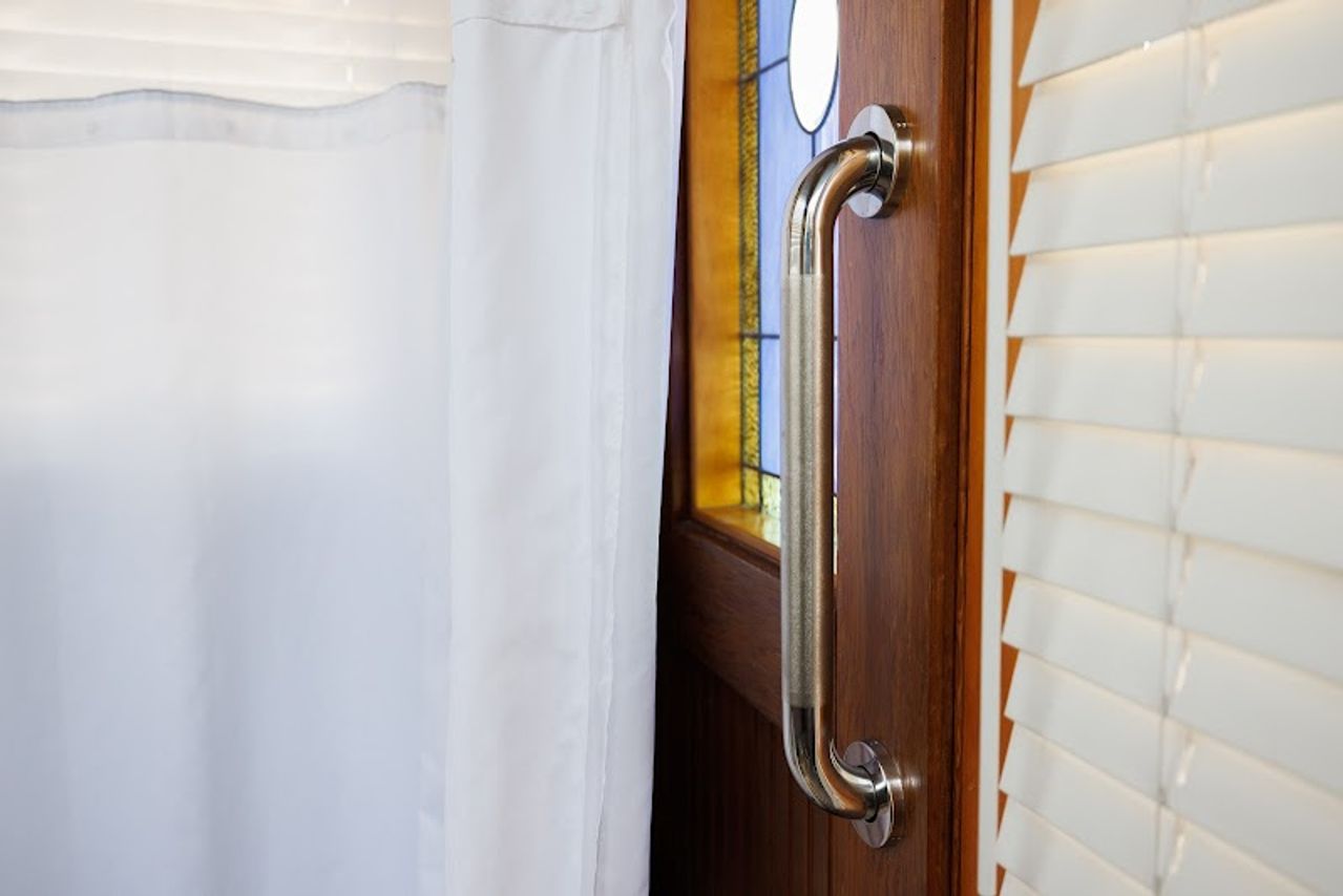 Photo of San Remo Hotel