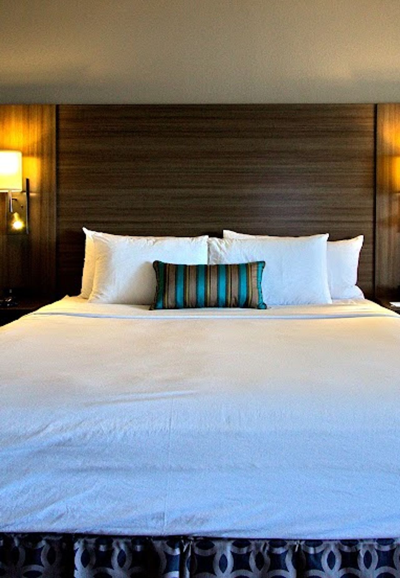 Photo of Executive Inn & Suites