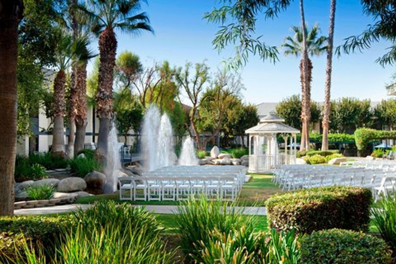 Photo of Four Points by Sheraton Bakersfield