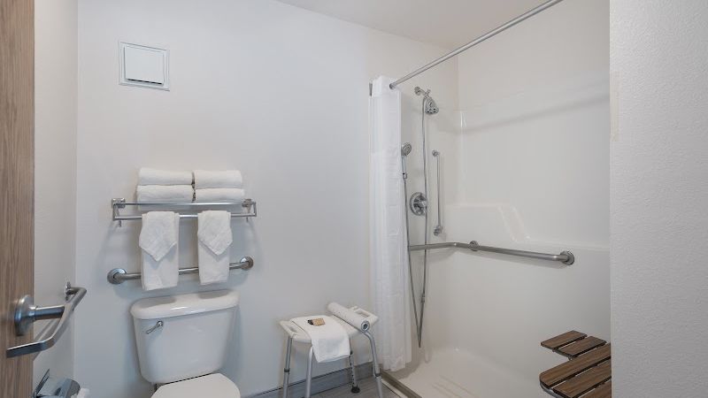 Photo of Red Lion Inn & Suites Kennewick Tri-Cities