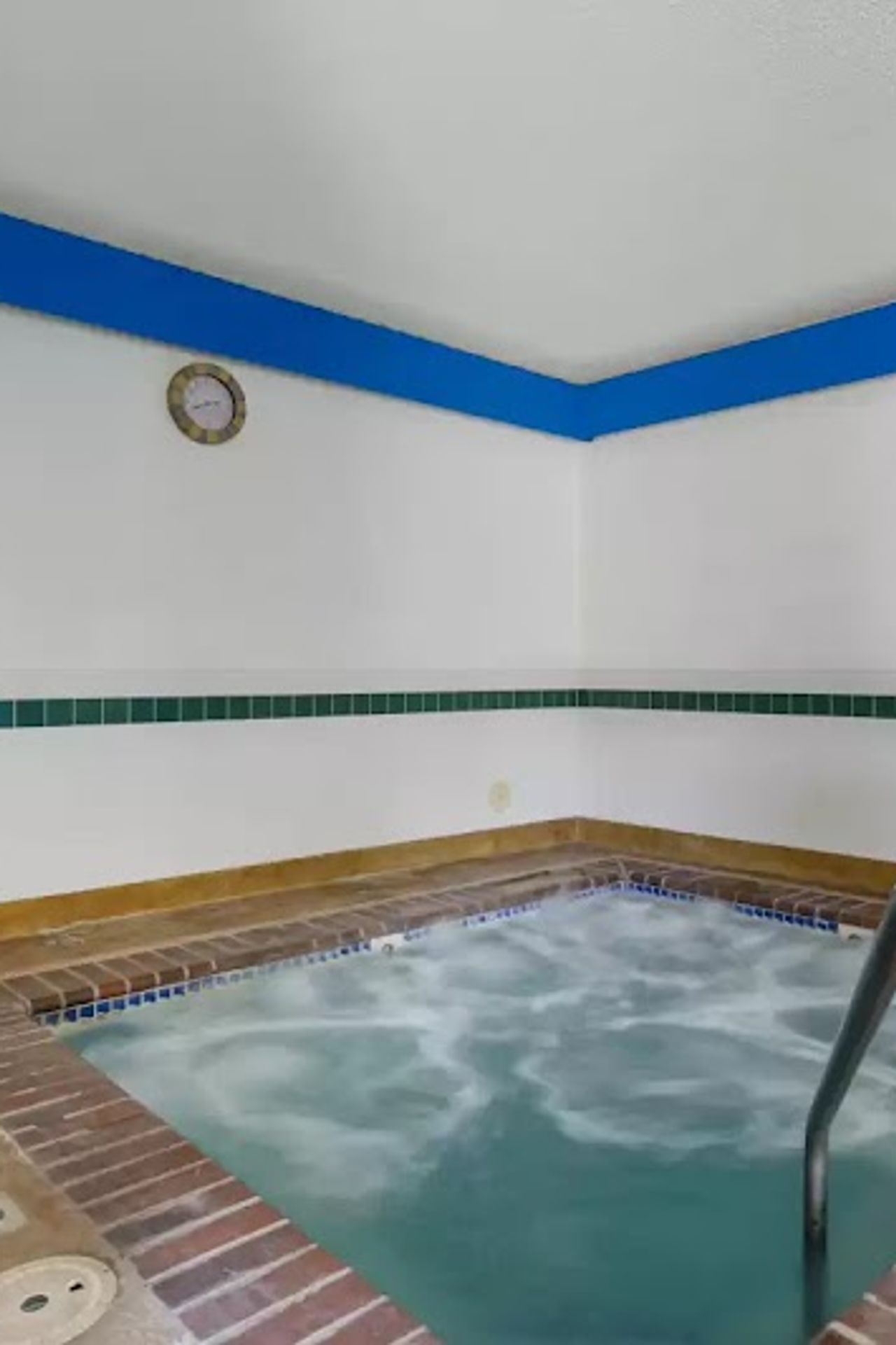Photo of Comfort Inn Medford North