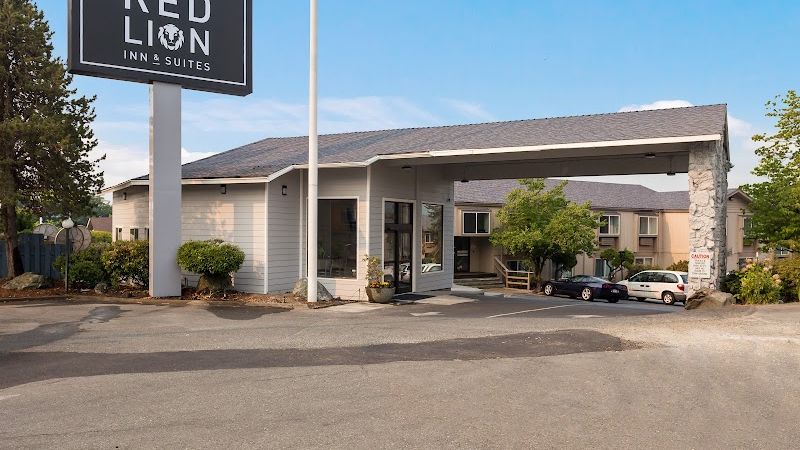 Photo of Red Lion Inn & Suites Grants Pass