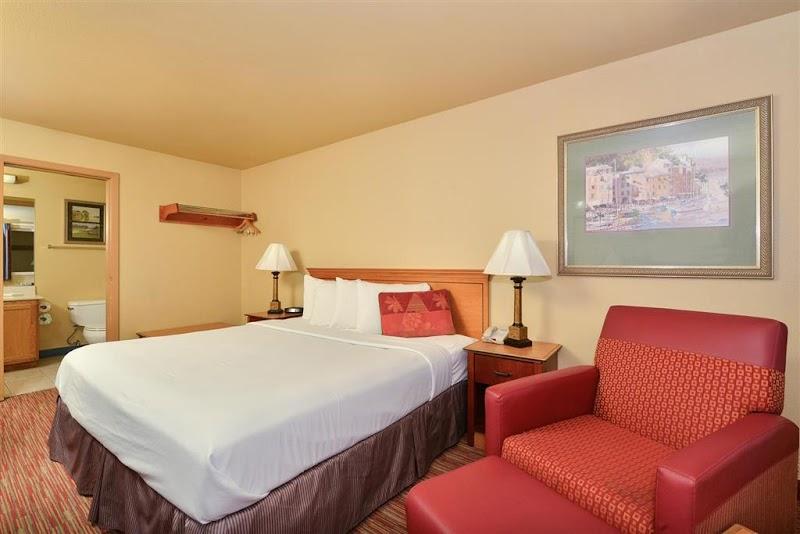 Photo of Americas Best Value Inn Lakewood Tacoma S